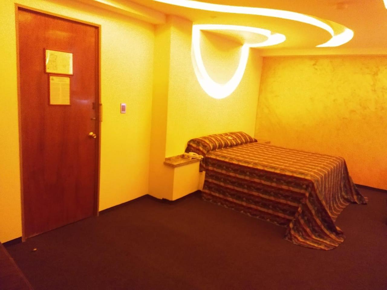 Hotel Siesta Del Sur Мексико Сити Екстериор снимка