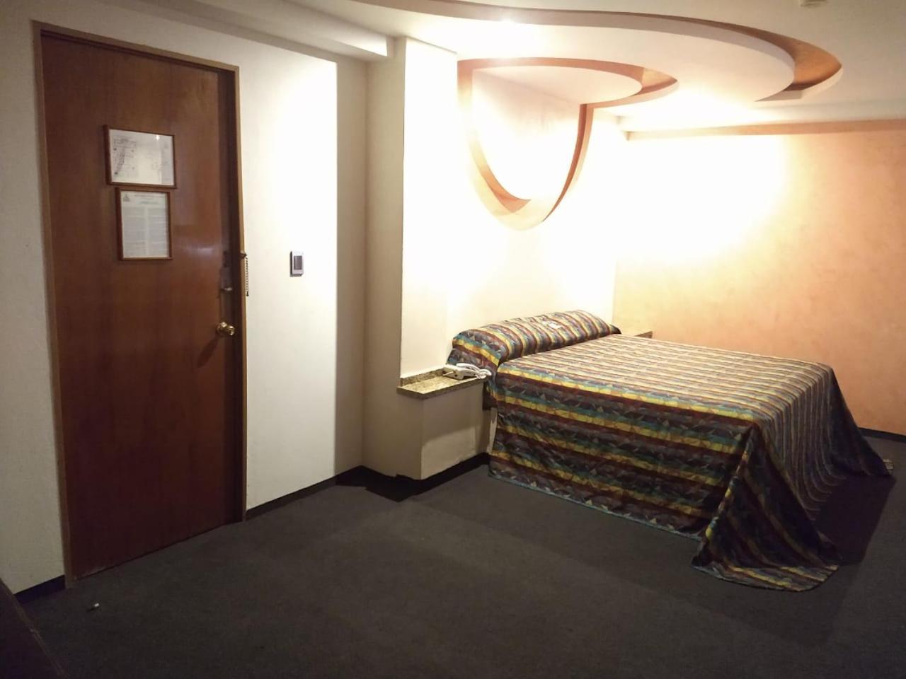 Hotel Siesta Del Sur Мексико Сити Екстериор снимка